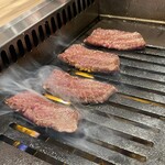 焼肉 ジャンボ - 