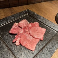 和牛とタン 焼肉 とみ 新橋本店 - 