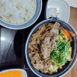 吉野家 13号線秋田川尻若葉町 - 