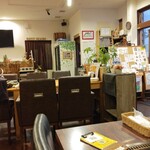 Family Dining こころ - 店内広いです