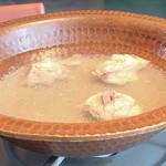 水炊き もつ鍋 博多廊 - ありた鶏の水炊き開始！