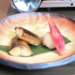 水炊き もつ鍋 博多廊 - 秋鯖の燻製焼き