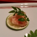 勢揃坂 蕎 ぎん清 - 紅葉漬け（鮭の麹漬け）。