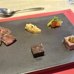 オーセンティック リビング ブッチャー エヌワイシー - お肉の盛り合わせ