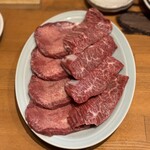 炭火焼肉ホルモンさわいし - 