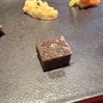 オーセンティック リビング ブッチャー エヌワイシー - 牛テールの赤ワイン煮凝り