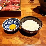 代官山 焼肉かねこ - ライスと卵黄