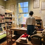 ミルクスタンド シベリあん - ジブリパーク、大倉庫内
※お店の内容とは関係ありません。