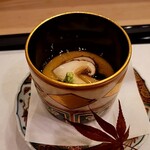 馬車道 大かわ - 牡蠣とゆり根の羽二重蒸し