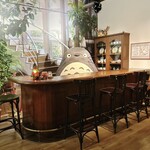 ミルクスタンド シベリあん - ジブリパーク、大倉庫内
※お店の内容とは関係ありません。