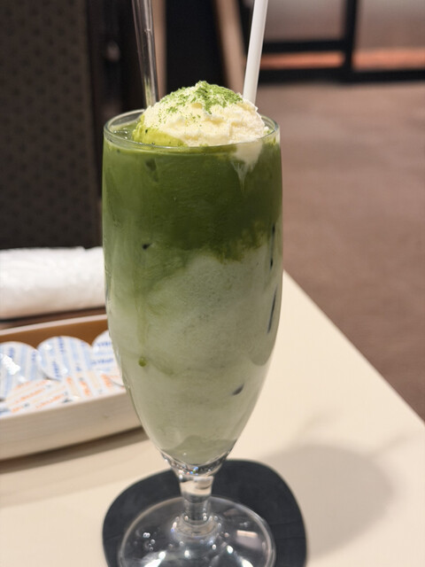 Kissa Shitsu Renoir Shibuya Minamiguchi Ten