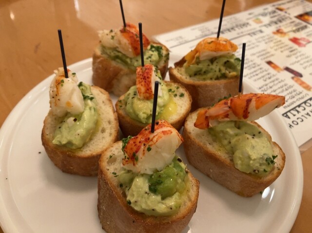 Omaru Ebi & Steak T's Dining