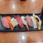 回転寿司 えりも岬 菊水元町店 - Dランチご褒美8貫セット 1078円(税込)