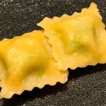 カンテサンス - 枝豆のラビオリ