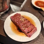 趣味焼肉ばばあ - 炙りレバー