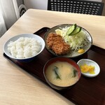 JRA美浦トレーニングセンター 厩務員食堂 - 