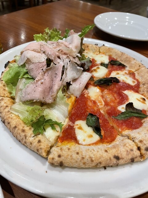 ラブテーブル （LOVE TABLE Agarato farm to table） - 西梅田