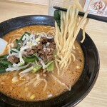 マーボー＆たんたん麺の店 シェ☆シェ - たんたん麺には中太最高(*｀ω´)b