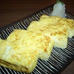 Warattei - 笑楽亭の厚焼き卵は　玉子3個使用した　一枚一枚そのときやきあげた　ふわふわ甘めの1枚！