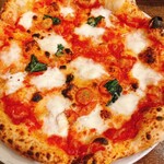 ラ・ピッコラ・ターヴォラ - 