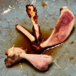 礒田 - 上がミツボネです。下は恐らくモモ