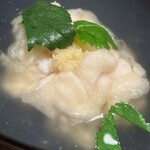 礒田 - 浜防風の緑と生姜の檸檬色、雲子の白。完璧な色合いです