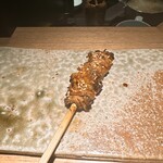 炭割烹 新谷 - はらみ(オス) ◎オスならではの噛みごたえと旨味！