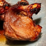 礒田 - ミツボネの肩甲骨側の裏にくっつくお肉