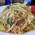 中華 一品香 - 料理写真:上海焼きそば 大盛り 900円