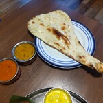 サントシ - ハーフツインランチ。