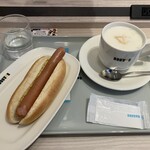 ドトールコーヒーショップ - 料理写真:ジャーマンホットドッグ　豆乳ラテ