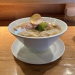 麦の空 GACHI SOBA DOJO - 雲呑肉そば1450円