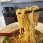 大連飯店 - リフト するする入っていきました