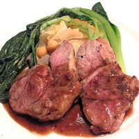 Bar Espanol LA BODEGA 大阪店 - アジサイ豚のグリル