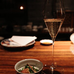 ワインと天婦羅 あら木 警固 - 