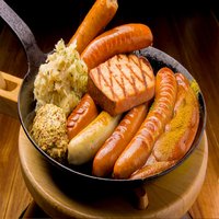 料理メニュー : フランツィスカーナー バー＆グリル 日本橋店