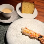 蒼 - 口福は続くよ、どこまでも（笑）
      この日の赤座海老はとにかくデカイ！なんと、200gオーバー(^^)