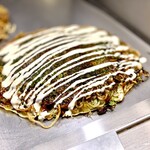 八昌 - 料理写真:マヨと追加ソースは自身で。