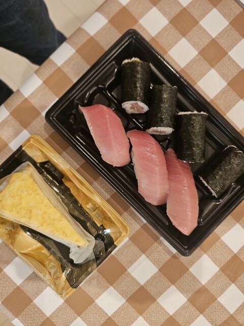 スシロー 横浜鶴屋町店 - 横浜/寿司 | 食べログ