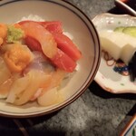 割烹　桶田 - 〆の小海鮮丼