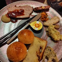 ロビーラウンジ 「マーブルラウンジ」 ヒルトン東京 - 