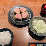 とんかつ ここまでやるか。 - 