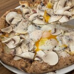 Pizzeria Trattoria LEON - 