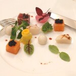 帝国ホテル 東京 - 鮪・サーモン・帆立貝のキューブ