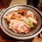 津輕Joppari漁屋酒場 青森本町店 - お通し（豚すき焼き、湯豆腐）1,000円