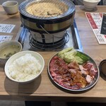 炭火焼肉 肉郎 - 