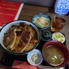 炭火焼豚丼 七凛茶屋坊ず