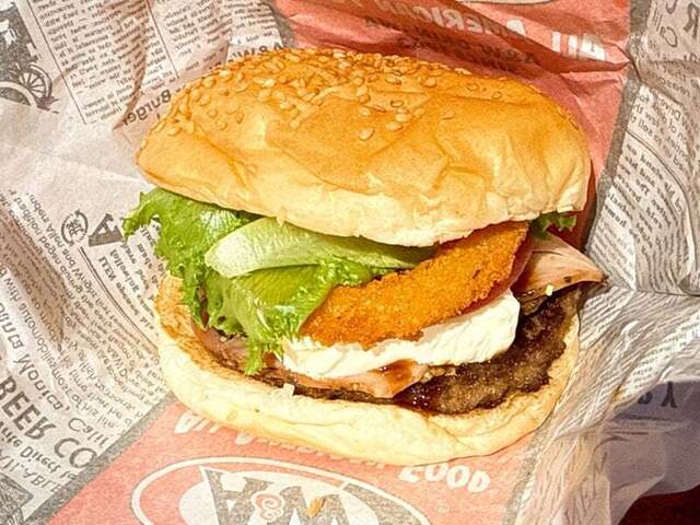 A&W 牧港店 （エイアンドダブリュ） - 浦添前田/アメリカ料理 | 食べログ