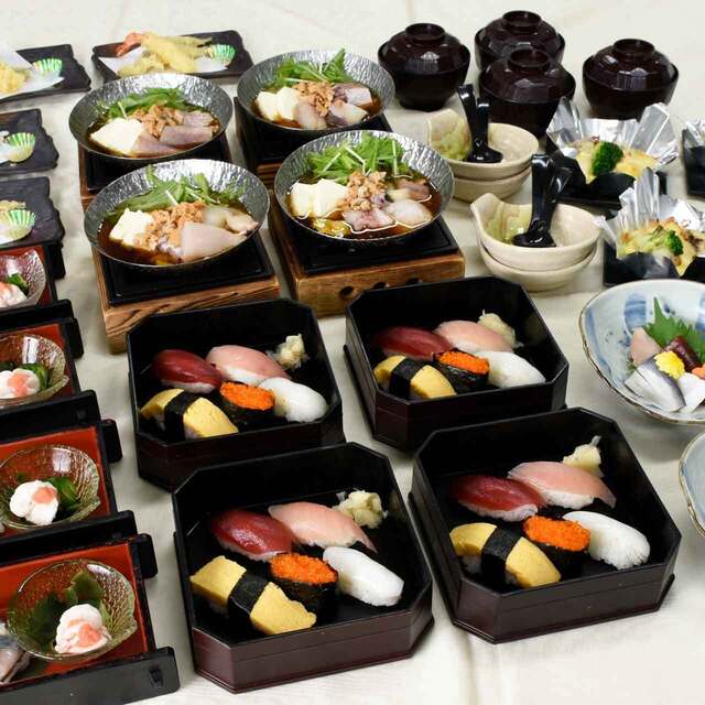 Sushi-ya Ginzo Kamiyacho Shiroyama Torasutawa Ten