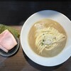 ヌードル＆スパイスカレー 今日の1番 - 料理写真:2025.11.22 (土)    濃厚煮干ソバ　1150円（税込）